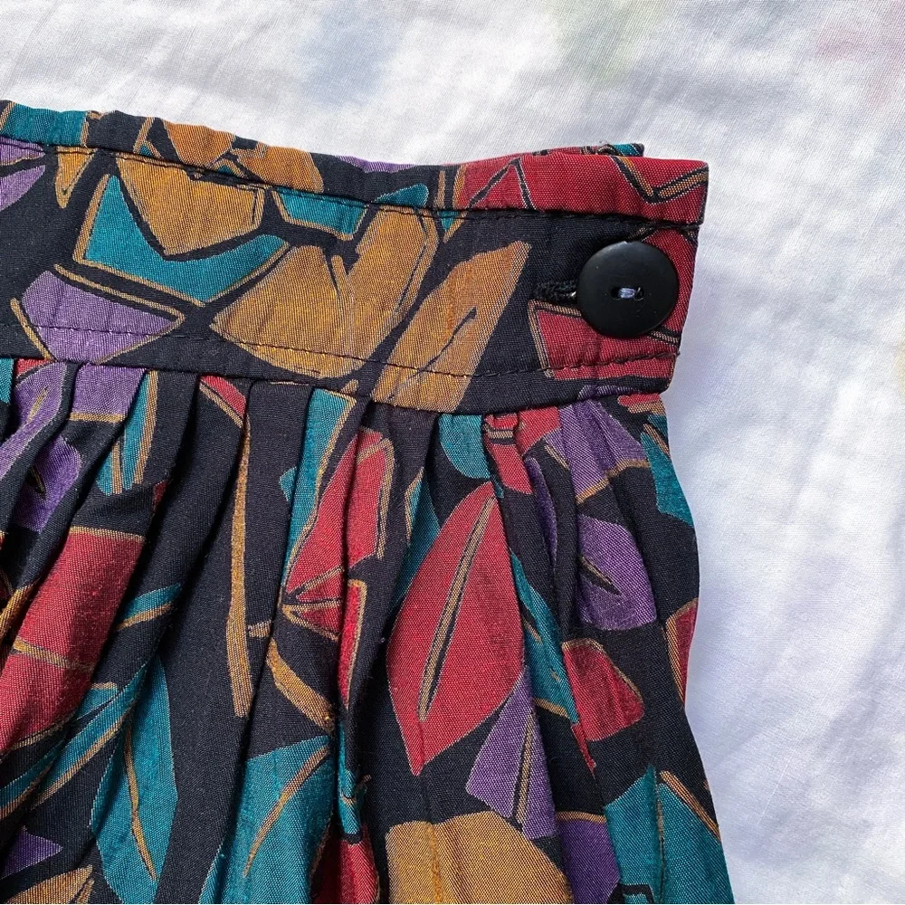 Vintage jewel-toned pleated skirt - Picture 10 of 12